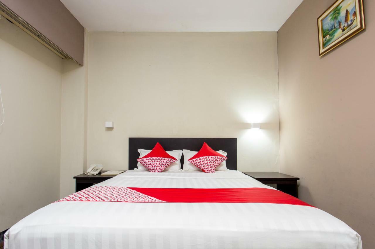 Capital O 769 City Hotel Balikpapan  Bagian luar foto